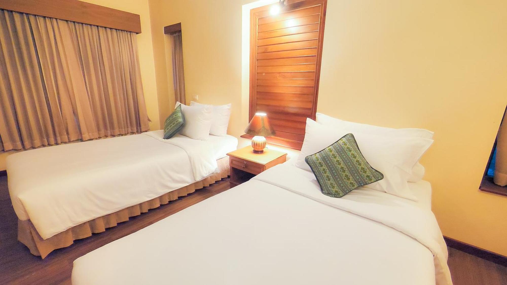 Siam Avari Hotel, Chiang Rai Exteriör bild