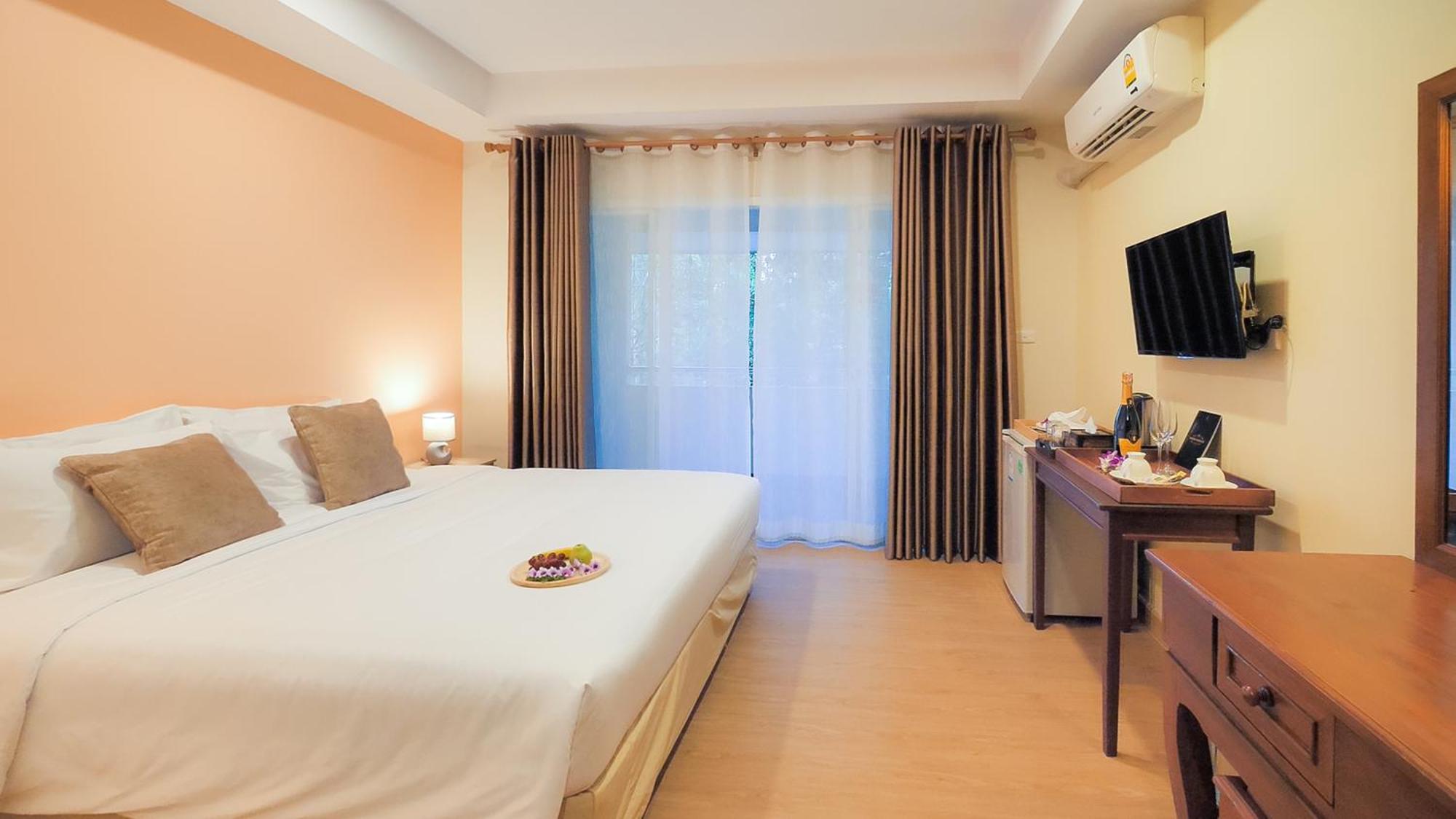 Siam Avari Hotel, Chiang Rai Exteriör bild